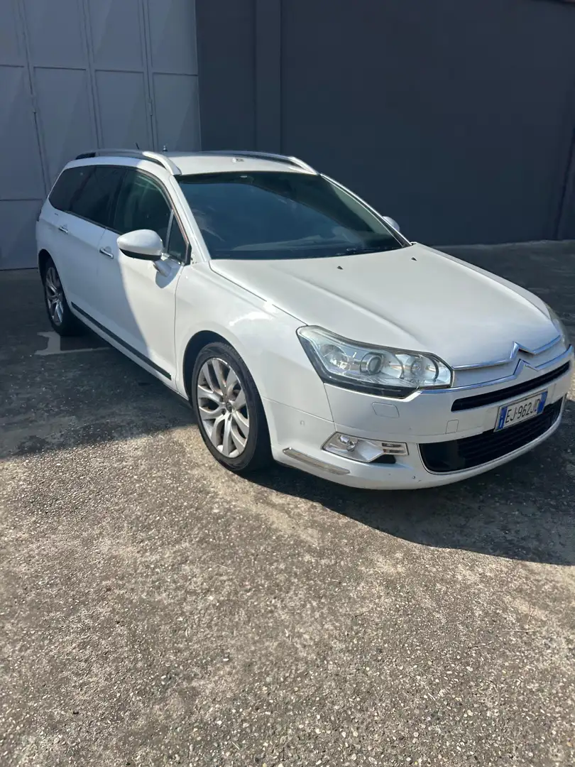 Citroen C5 Tourer 2.0 hdi 16v Executive 140cv - 1