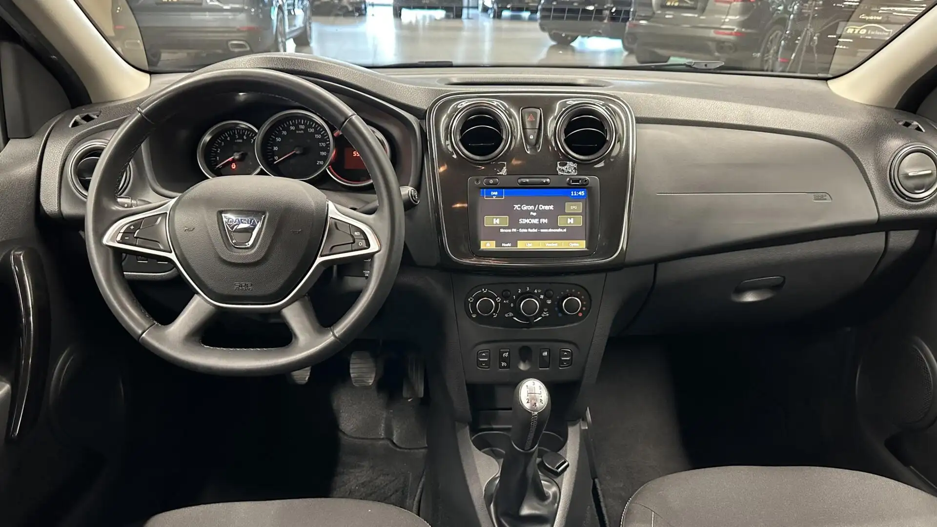 Dacia Logan MCV 0.9 TCe Laureate NAVI CRUISE 55000 KM . Zwart - 2