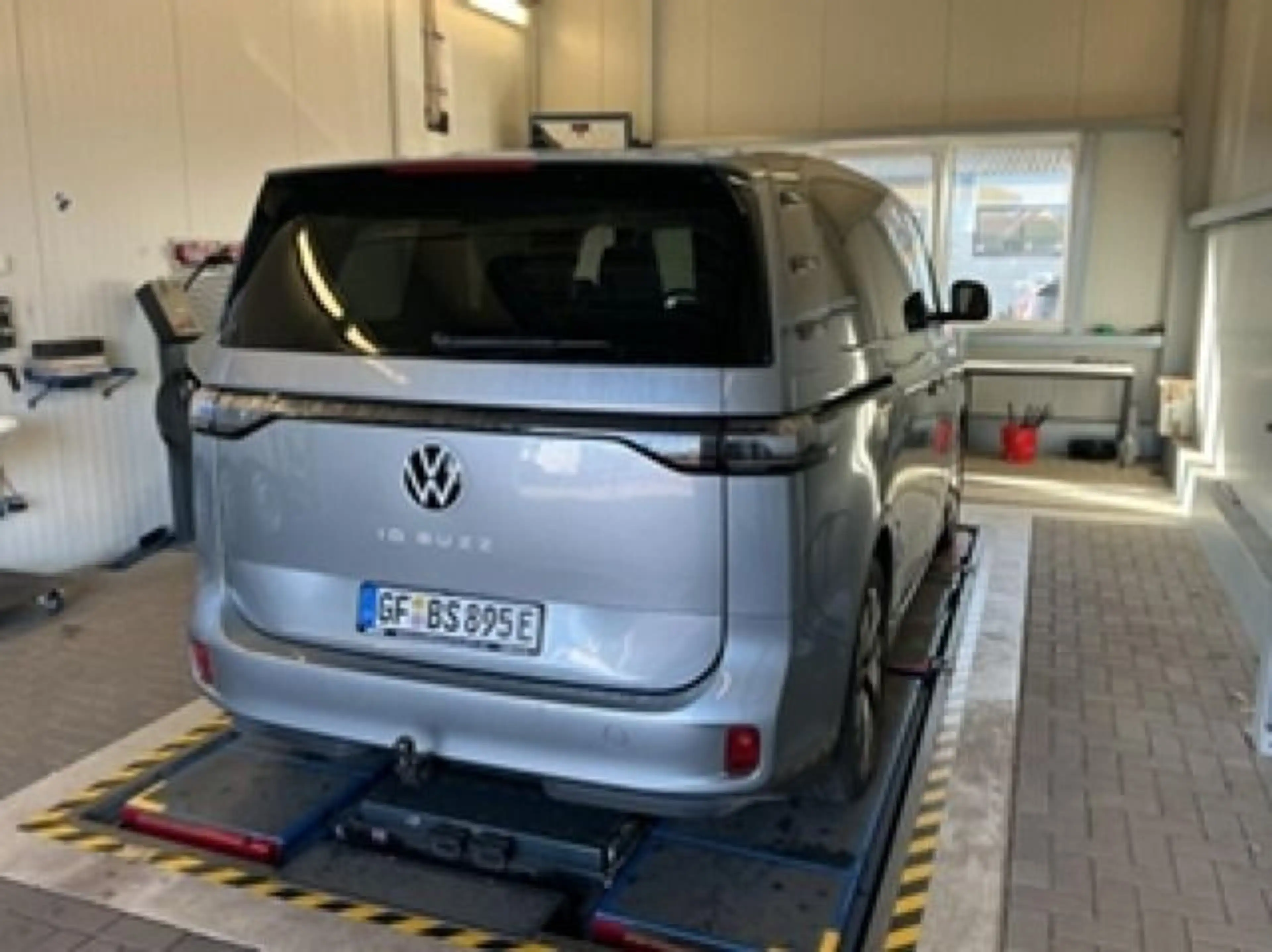 Volkswagen ID. Buzz ID.Buzz Pro LED/App/AHK — photo 3