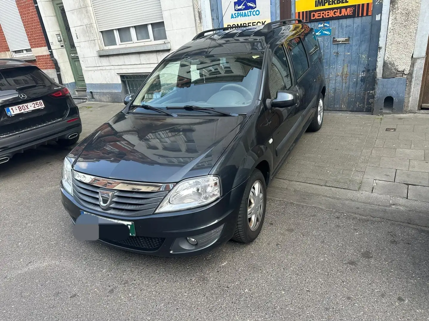 Dacia Logan 5pl 1.5dci 55kw an 2011 clim euro5 - 1