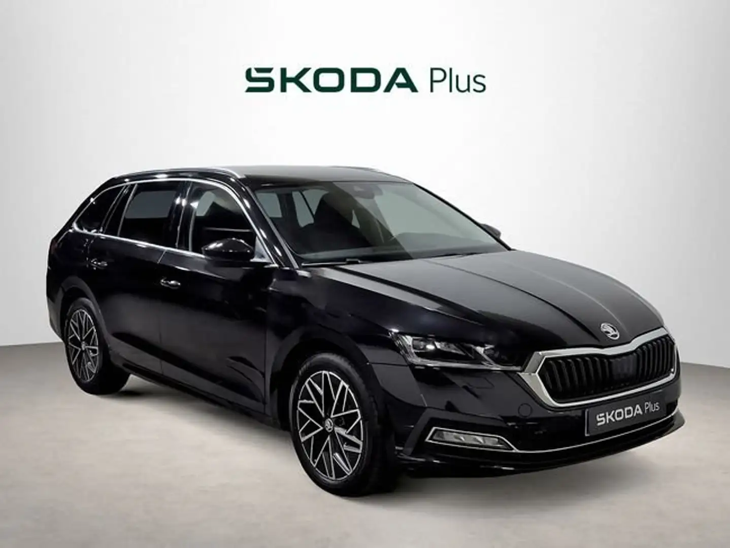 Skoda Octavia Combi 2.0TDI Selection DSG 110kW Negro - 1