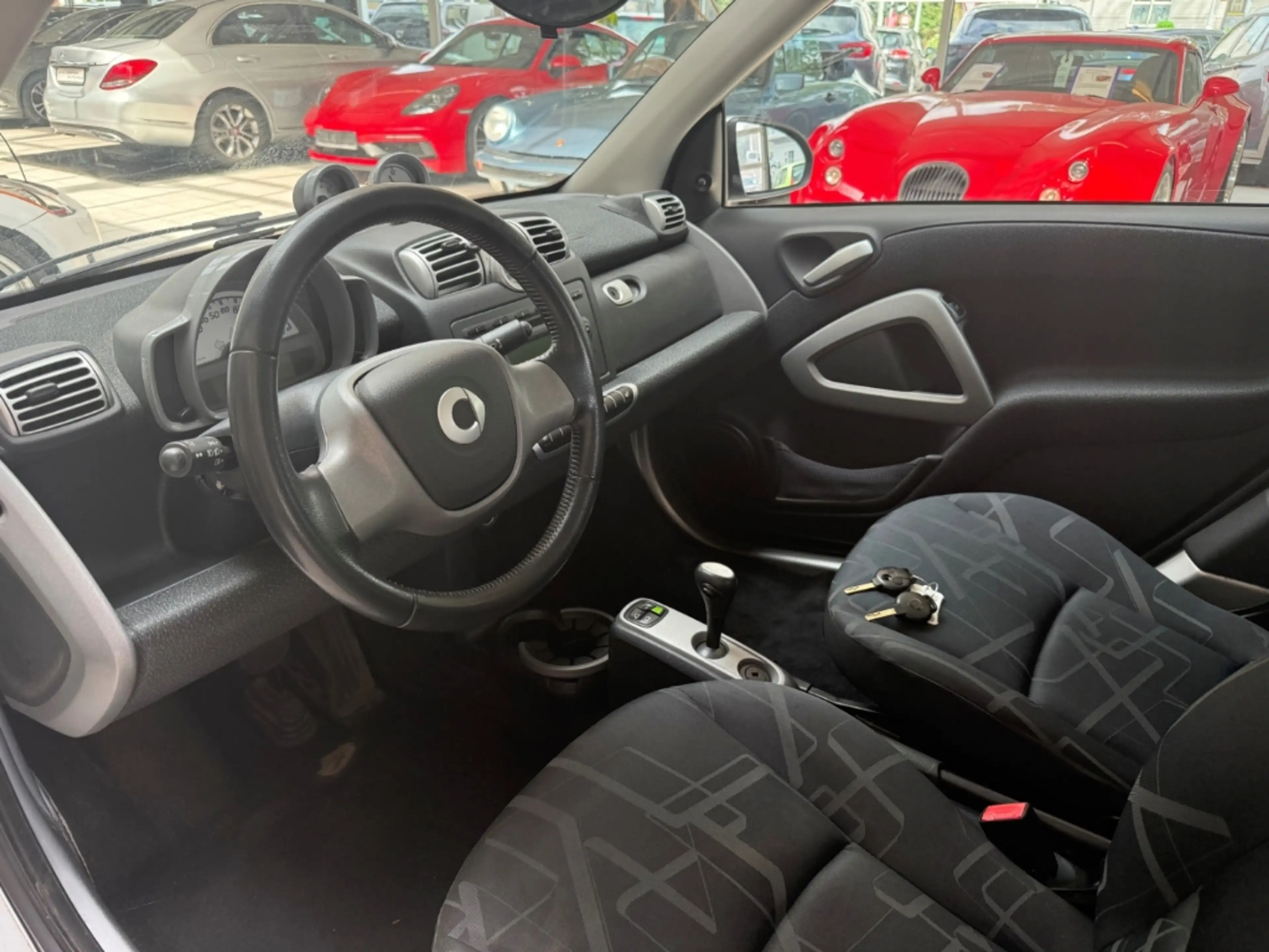 smart forTwo cabrio MHD* 52 kW *2.Hd.Klima*SHZ*Cabrio — photo 14