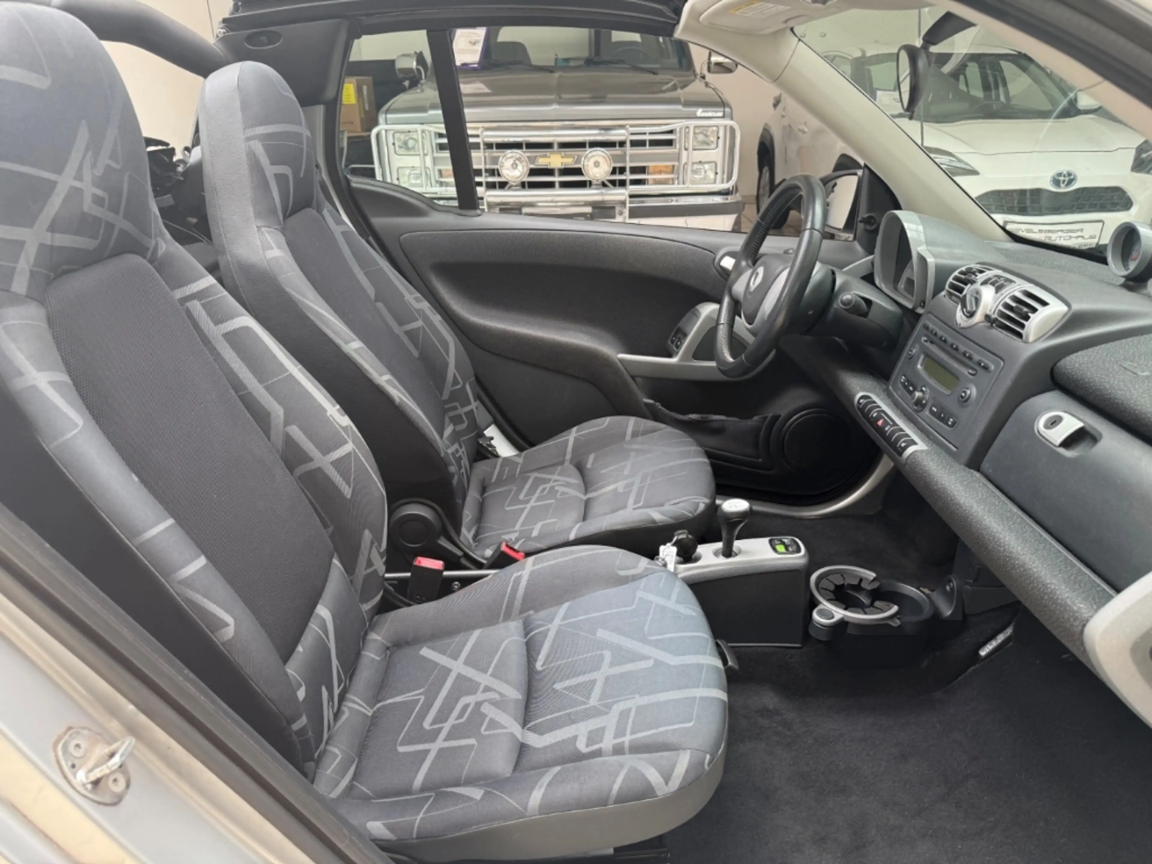 smart forTwo cabrio MHD* 52 kW *2.Hd.Klima*SHZ*Cabrio — photo 13