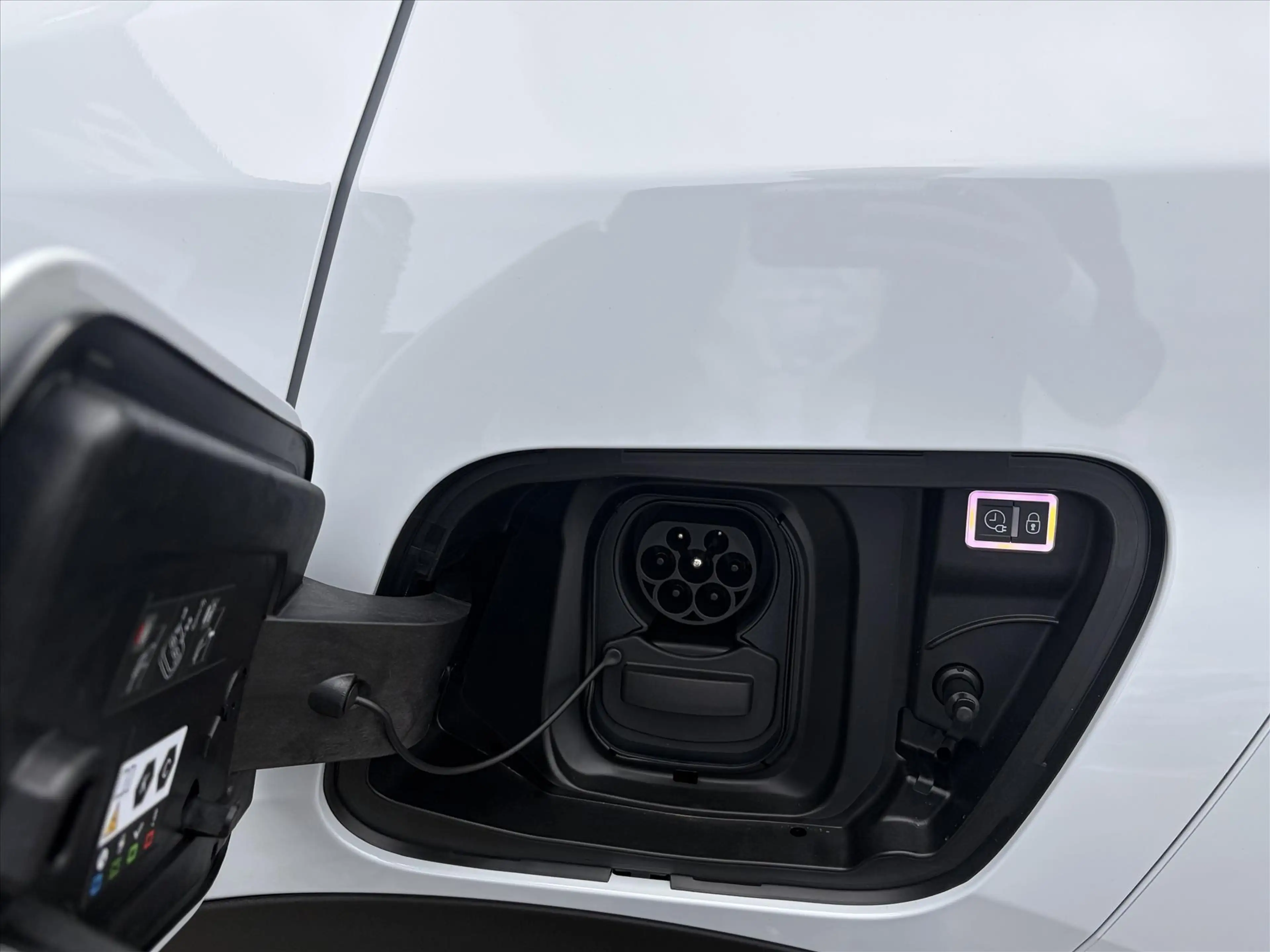 Peugeot e-2008 EV 54kWh 156pk GT Advantage VOORRAAD VOORDEEL | Wa — photo 14