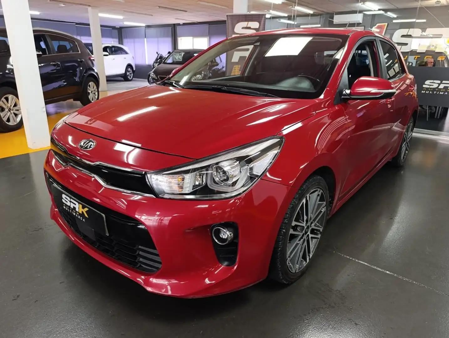 Kia Rio 1.0 T-GDi 74kW (100CV) Tech Rojo - 1