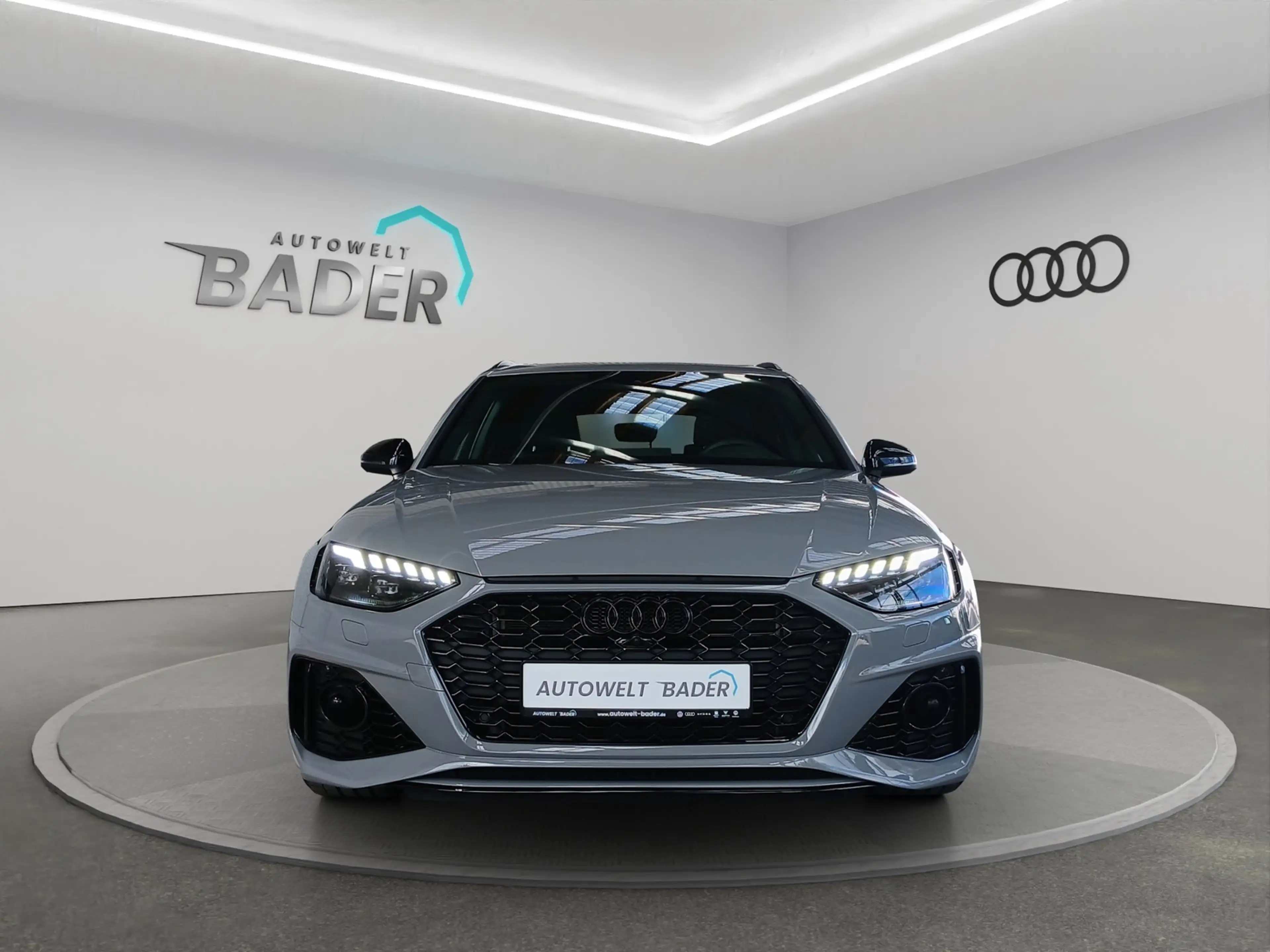 Audi RS4 RS 4 Avant 2.9 TFSI qu. B&O Matrix Pano 280km/h — photo 2