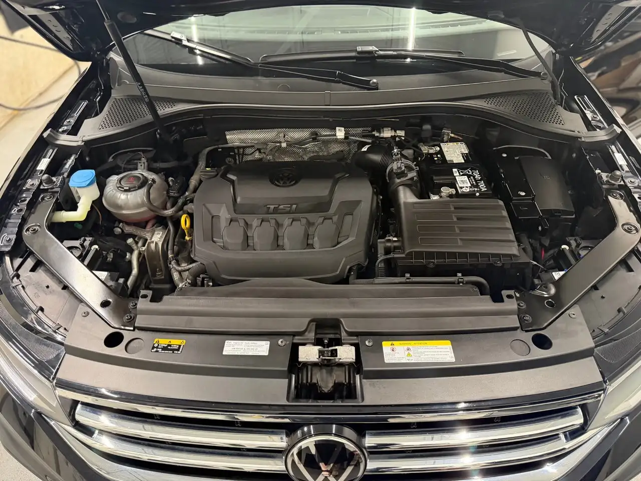Volkswagen Tiguan снимка Volkswagen Tiguan