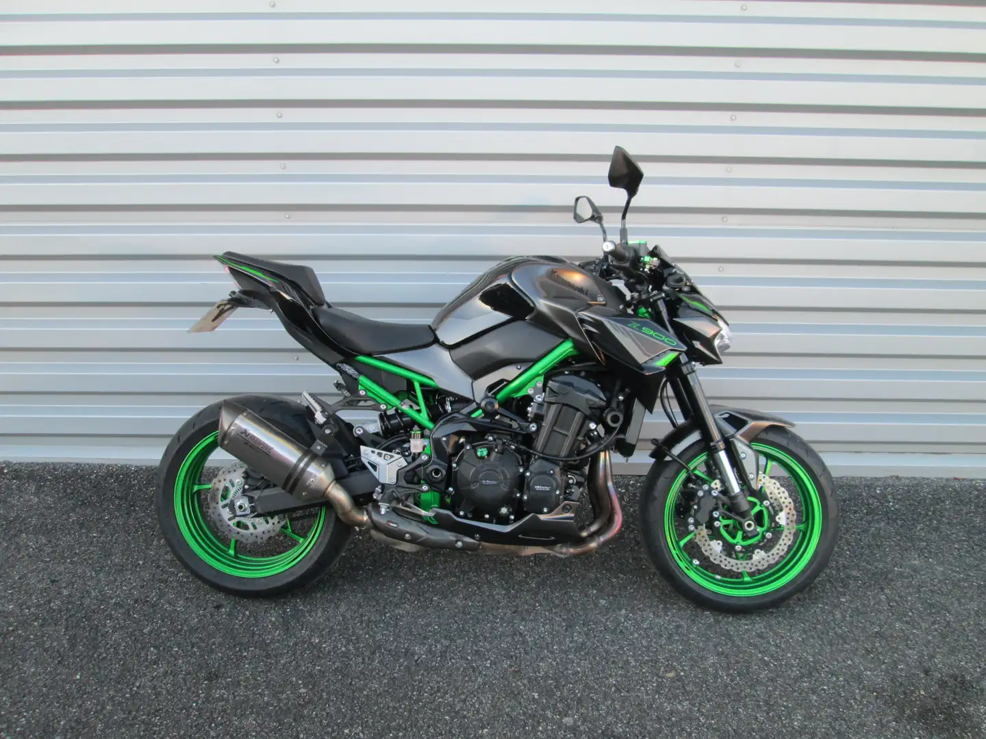 Kawasaki Z 900 Zwart - 2