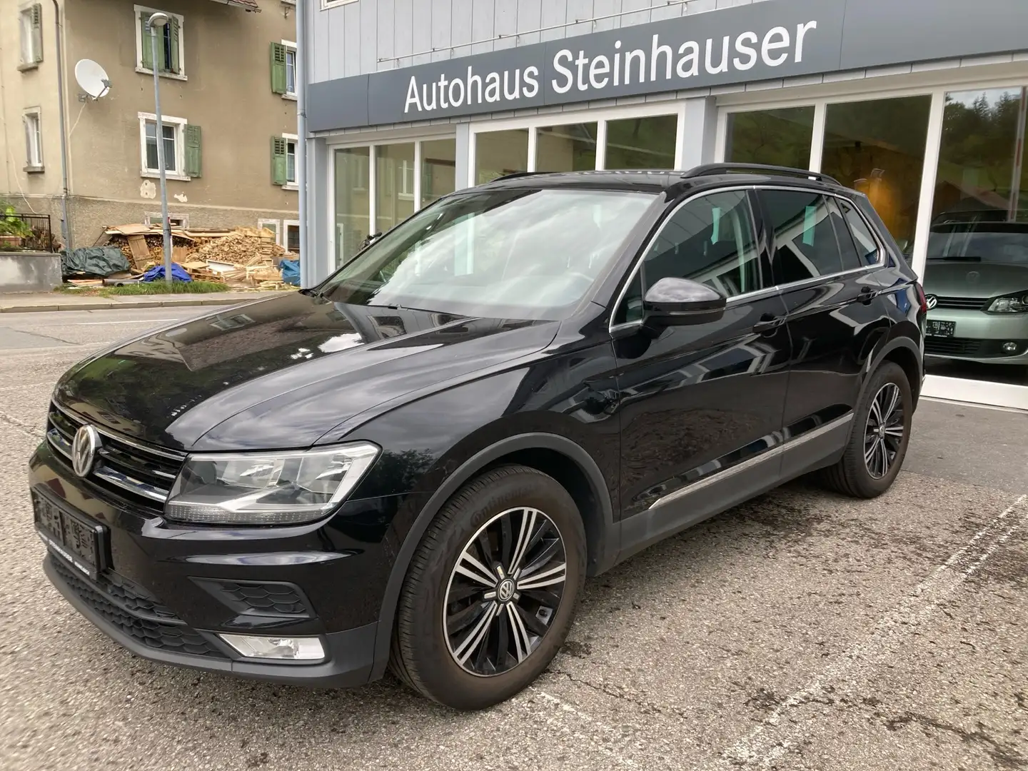 Volkswagen Tiguan Comfortline Noir - 2