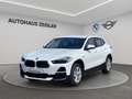 BMW X2 xDrive25e *11tkm* Navi Sitzheizung PDC Tempomat Weiß - thumbnail 1