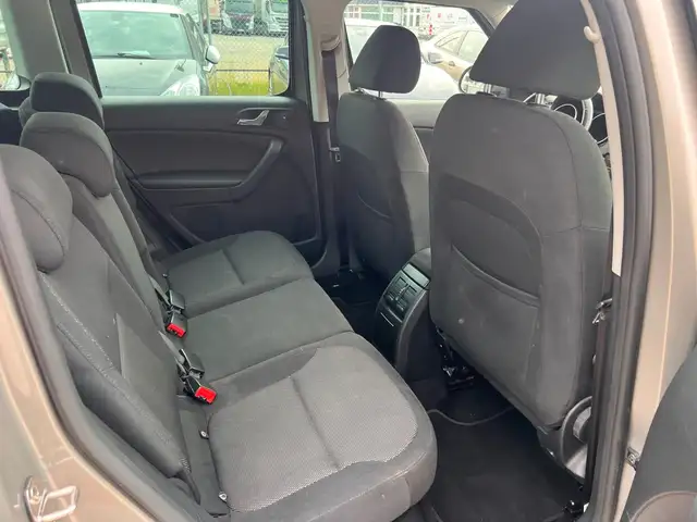 Skoda Yeti view 12