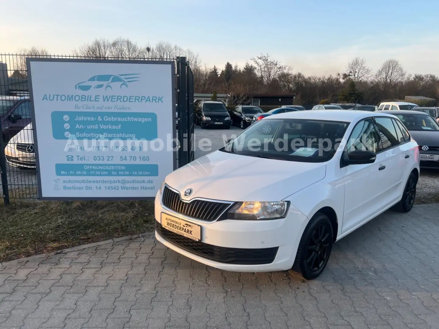 Skoda Rapid/Spaceback Spaceback Active Weiß - 1