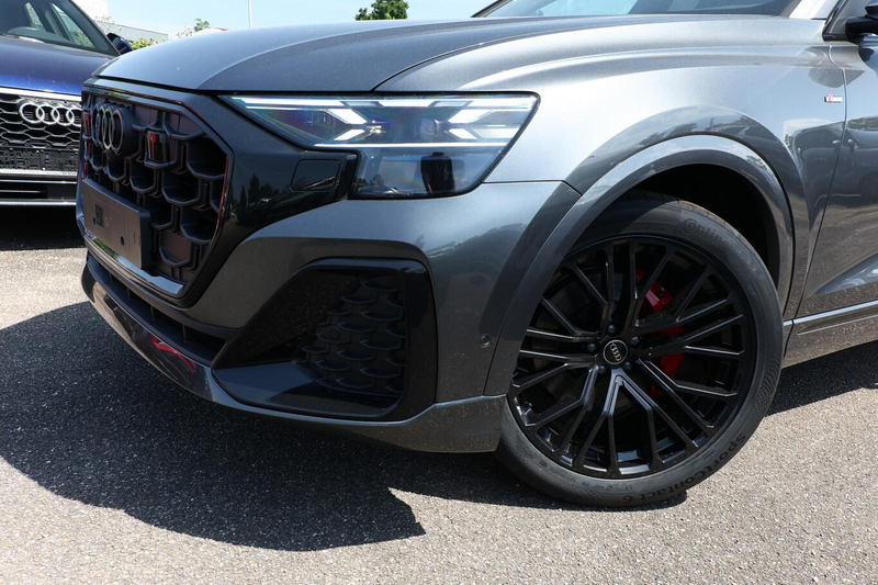 Audi Q8 S line 2xS AssistenzP+ 22Z Laser Pano B&O PrivG... — photo 5