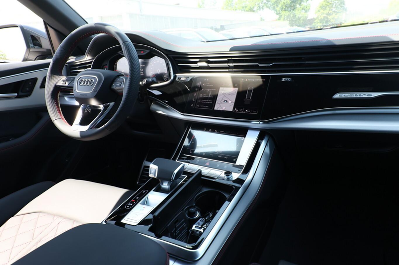 Audi Q8 S line 2xS AssistenzP+ 22Z Laser Pano B&O PrivG... — photo 9