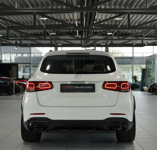 Mercedes-Benz GLC Class view 9