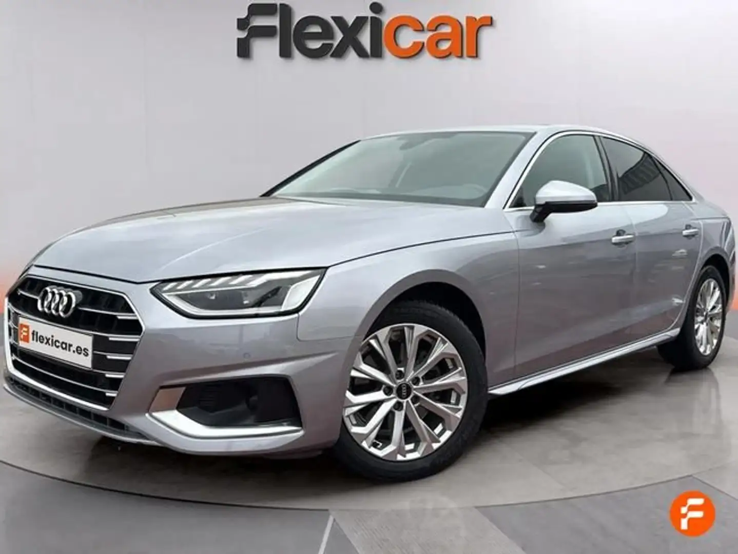 Audi A4 Advanced 30 TDI 100kW (136CV) S tronic Gris - 2