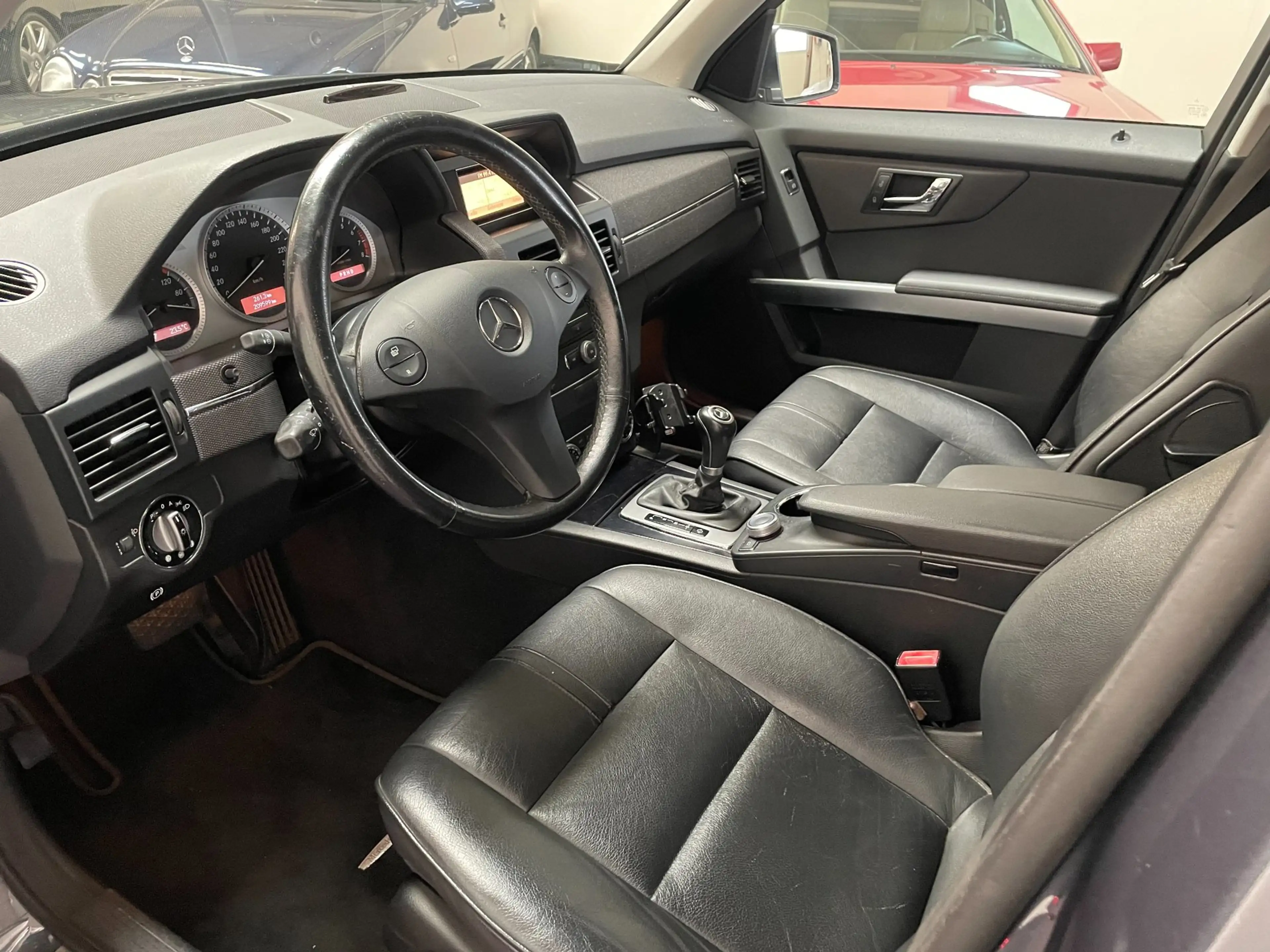 Mercedes-Benz GLK 280 4-Matic — photo 7
