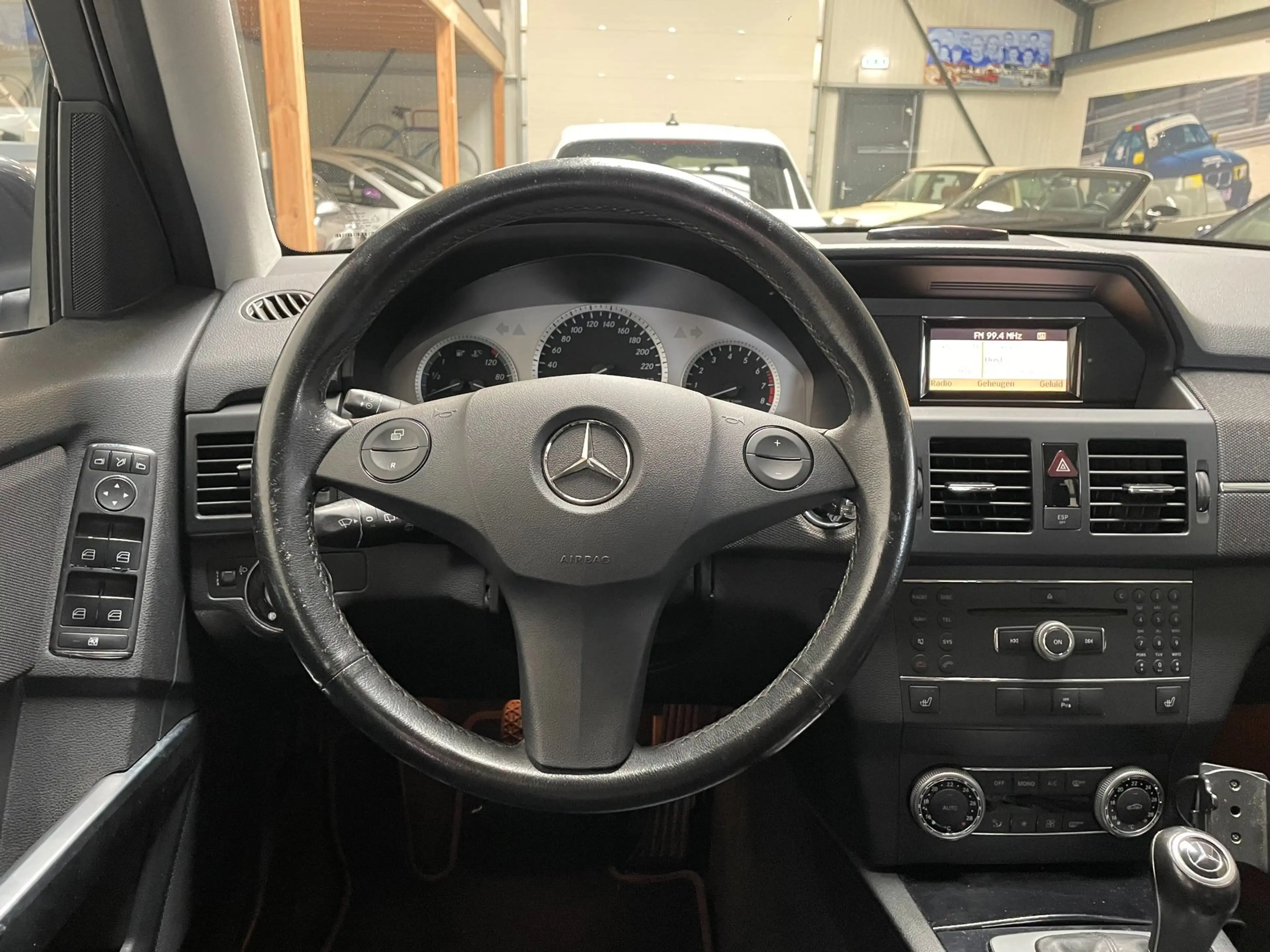 Mercedes-Benz GLK 280 4-Matic — photo 12