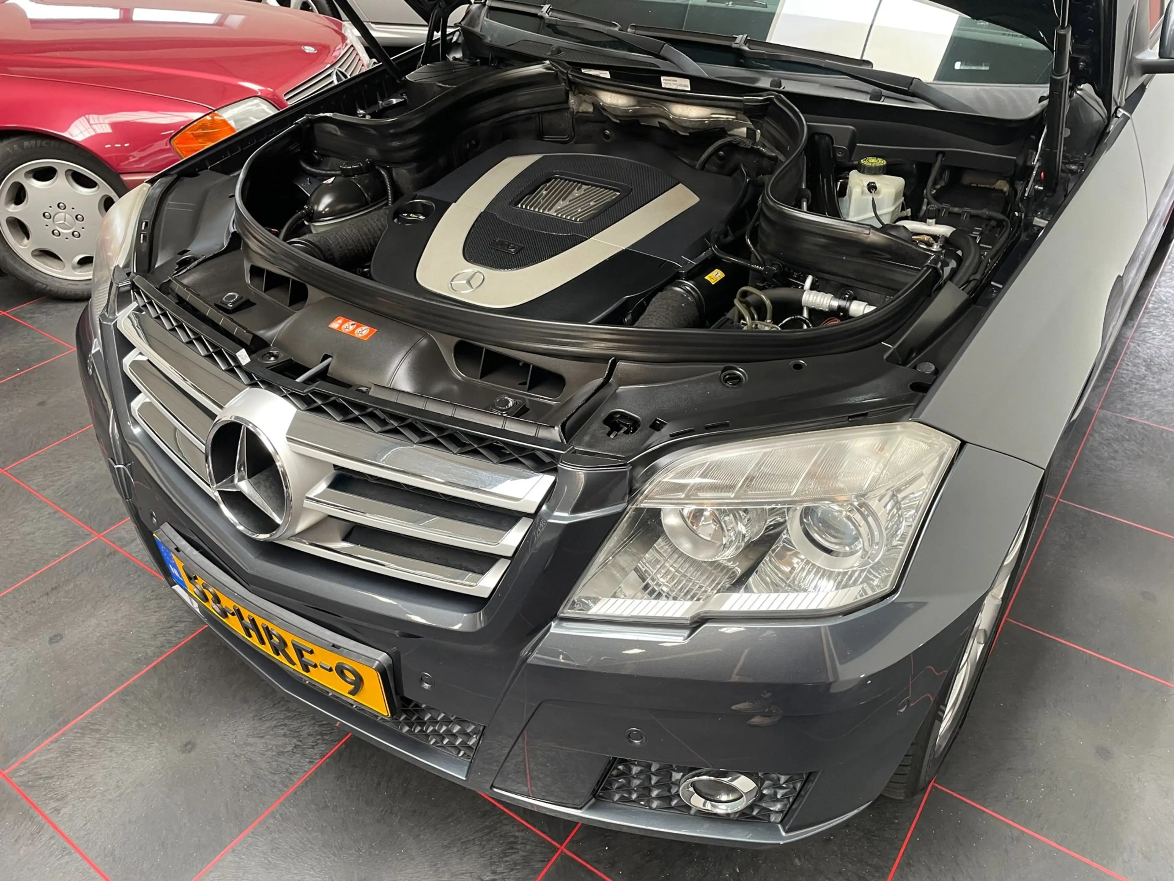 Mercedes-Benz GLK 280 4-Matic — photo 14