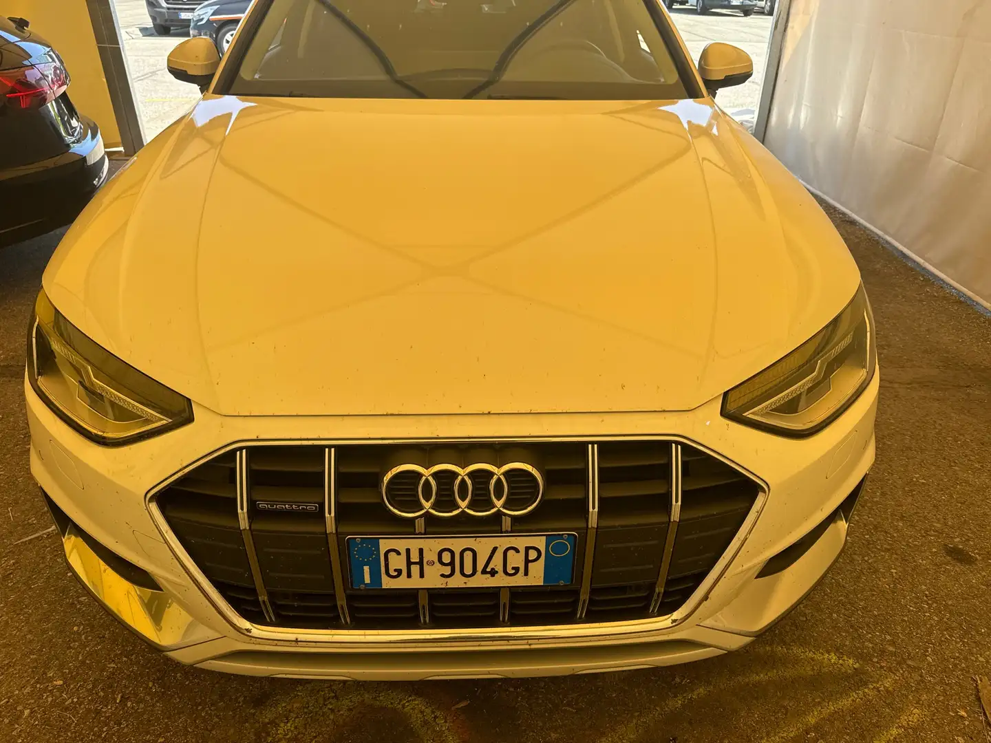 Audi A4 allroad 40 2.0 tdi mhev Business quattro 204cv s-tronic White - 1