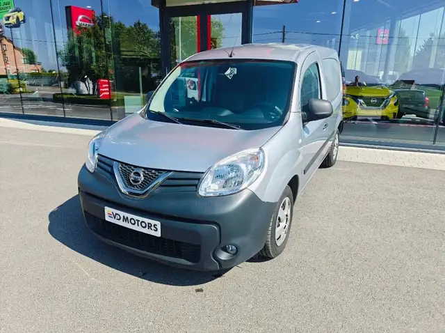 Nissan NV250 L1H1 dCi 95 Optima + 3 zit + Navigatie + achterui