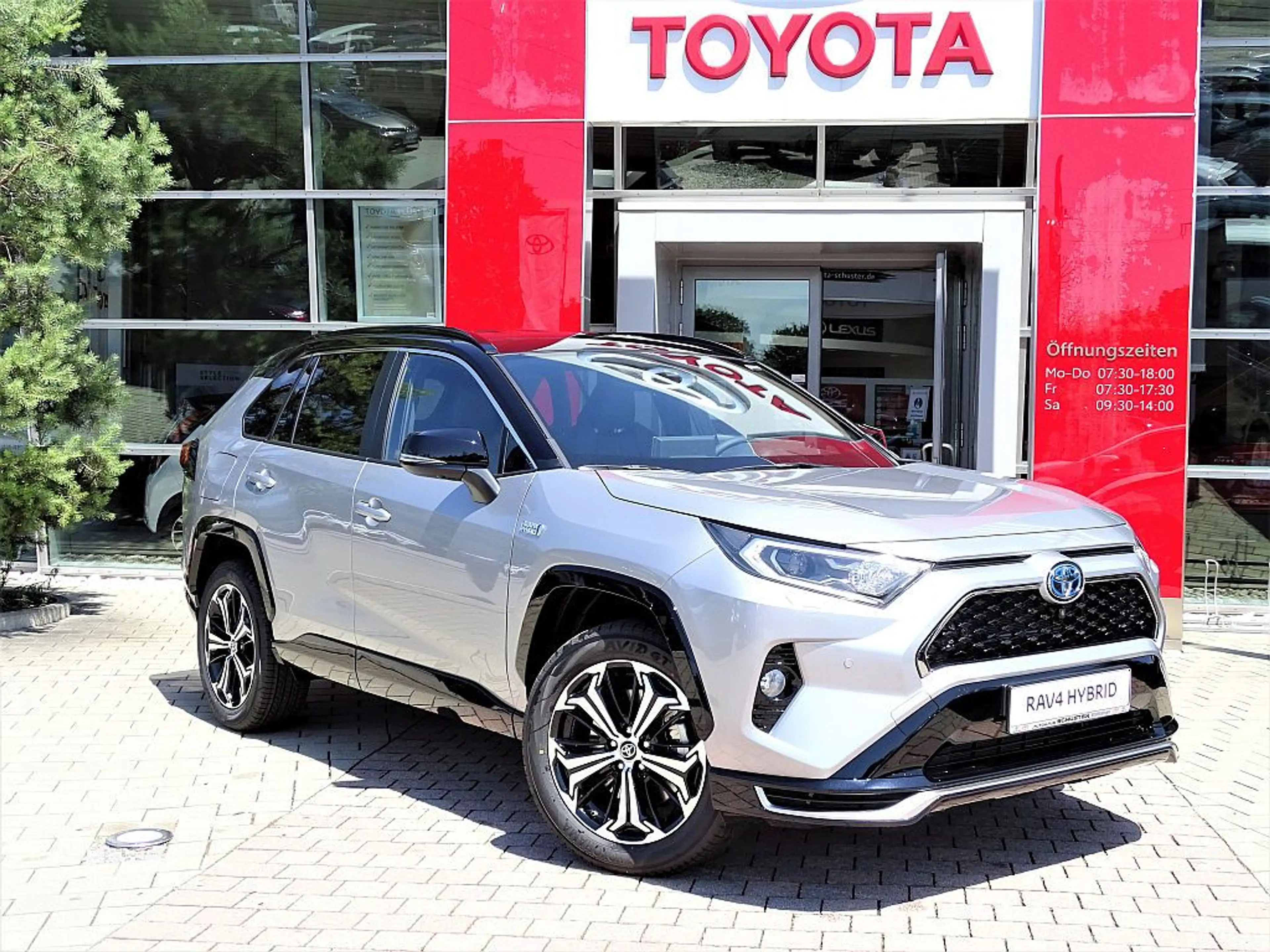 Toyota RAV 4 — photo 5
