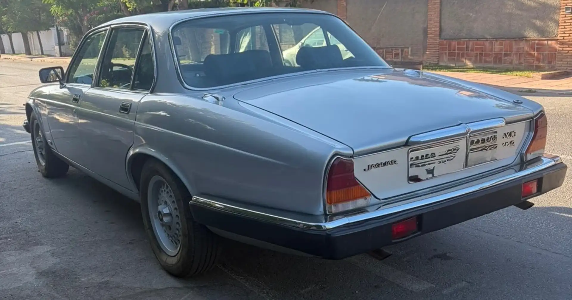 Jaguar XJ6 XJ6 4.2 Sovereign Sovereign Gris - 2