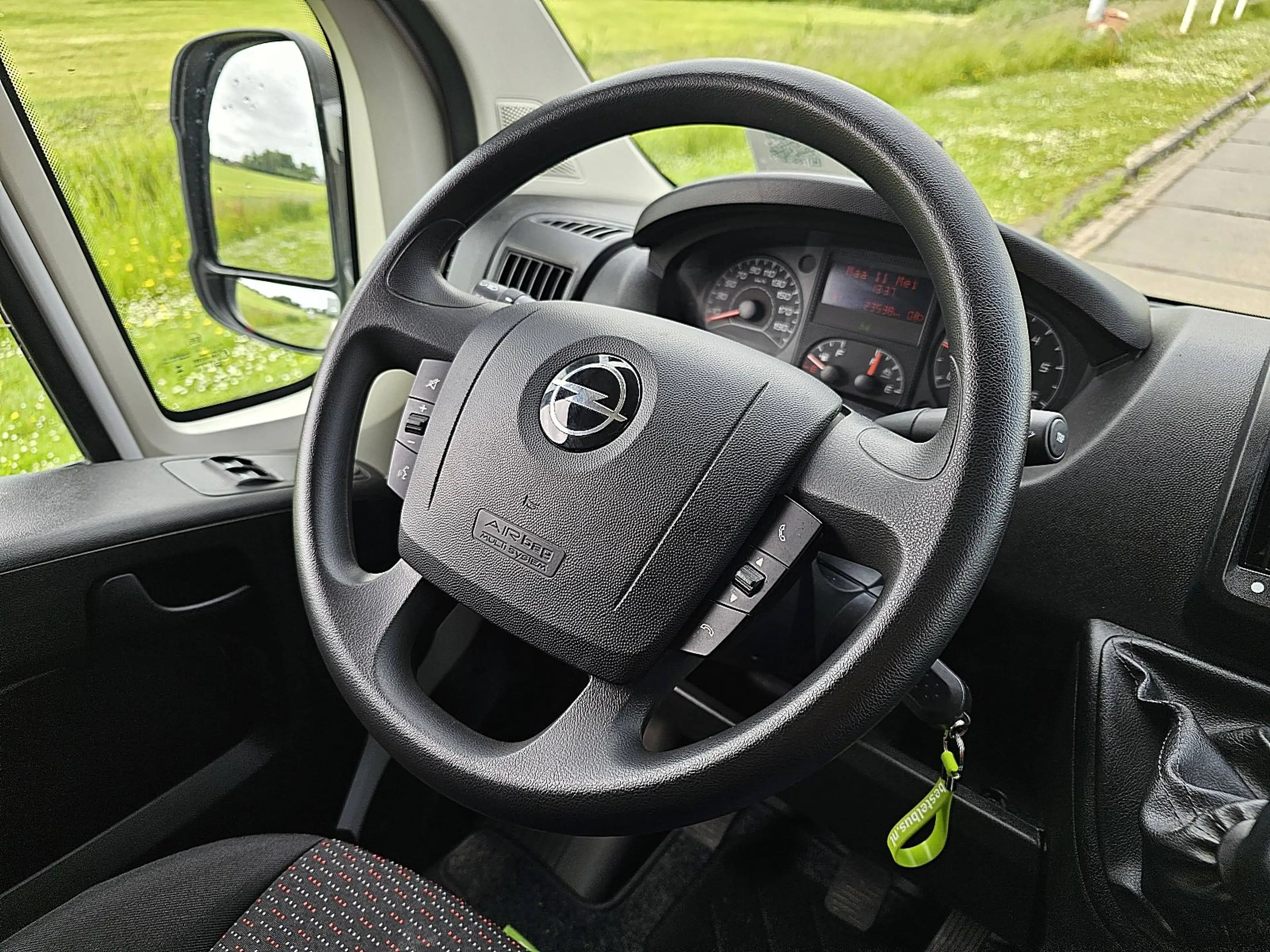 Opel Movano 2.2 Bakwagen Laadklep! — photo 10