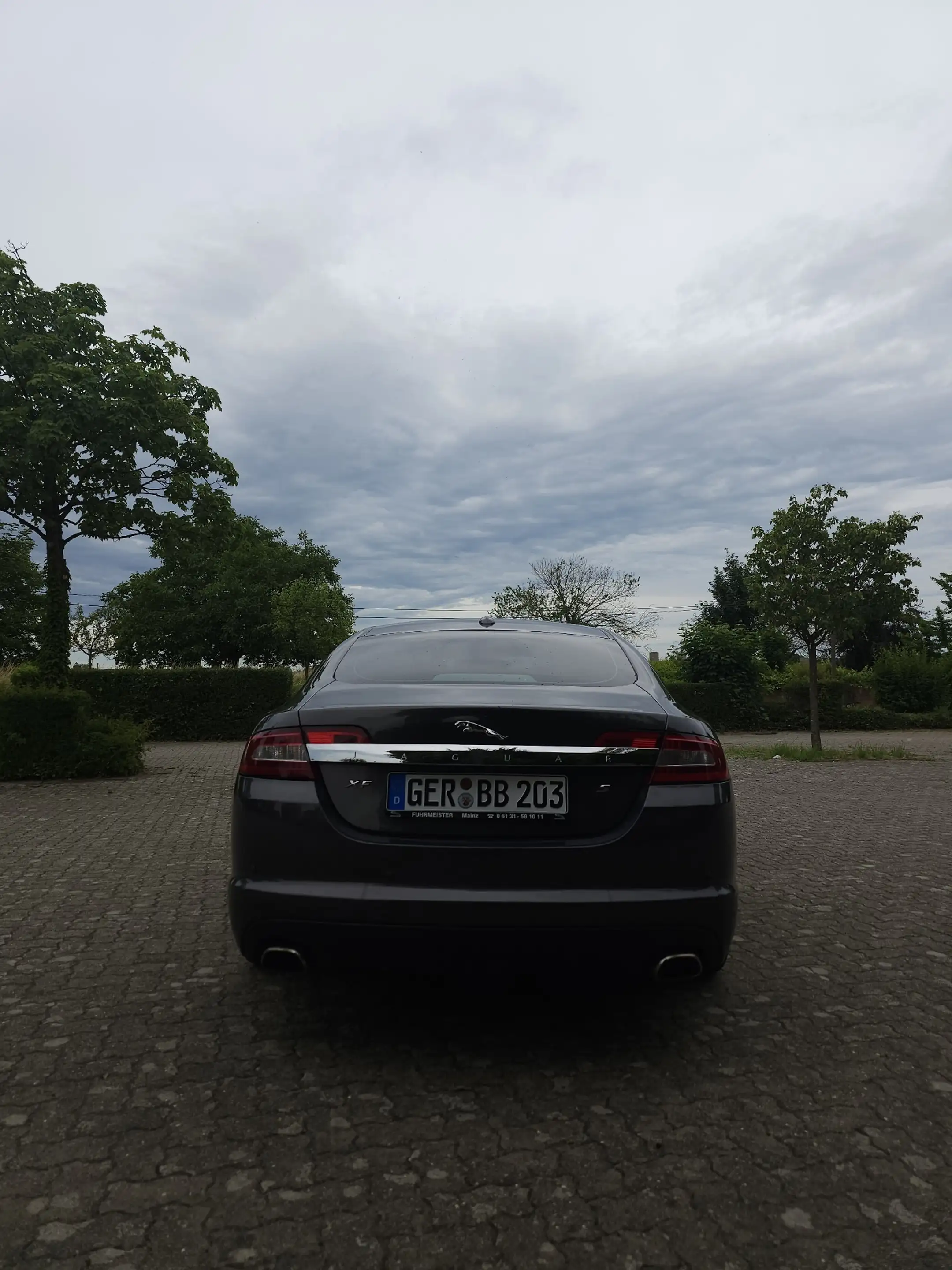 Jaguar XF 3.0 V6 D S Tüv 05/2028 M+S Reifen Vollausttattung — photo 5