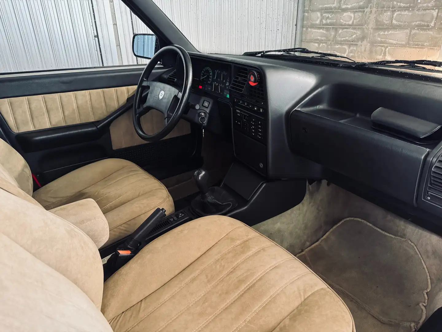 Lancia Thema Thema 2.0t ie Grau - 2