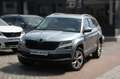 Skoda Kodiaq 2.0TDi 4x4 STYLE Autm/Navi/ACC/7Sitzer Gris - thumbnail 2