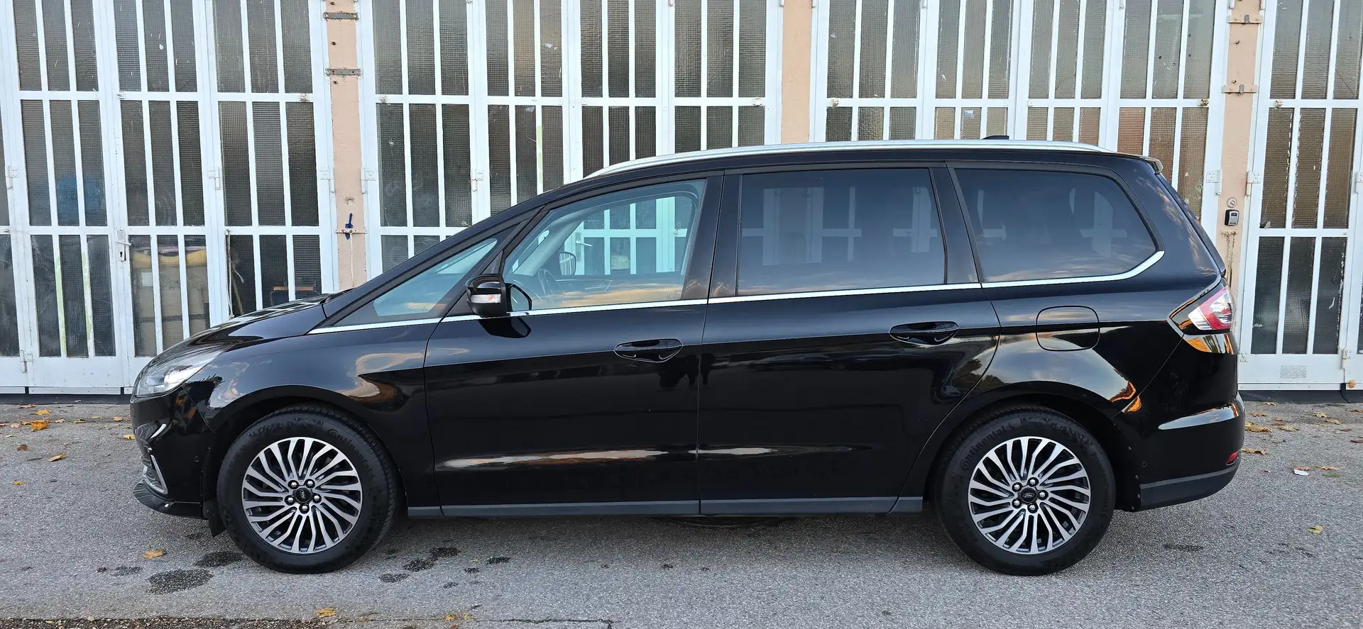 Ford Galaxy Titanium Aut. 2,0 EcoBlue *7Sitzer*KeyFree*Navi* Noir - 2