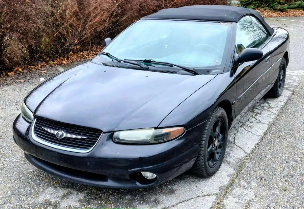 Chrysler Stratus Cabrio 2,5 LX Aut., foto 3
