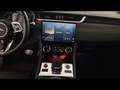 Jaguar F-Pace 2.0 I4 250cv R-Dynamic Black AWD Auto Grigio - thumbnail 16