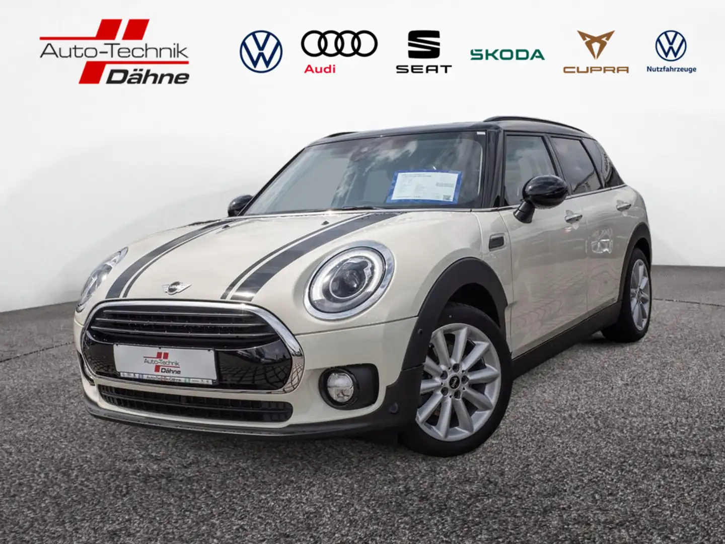MINI Cooper Clubman Weiß - 1