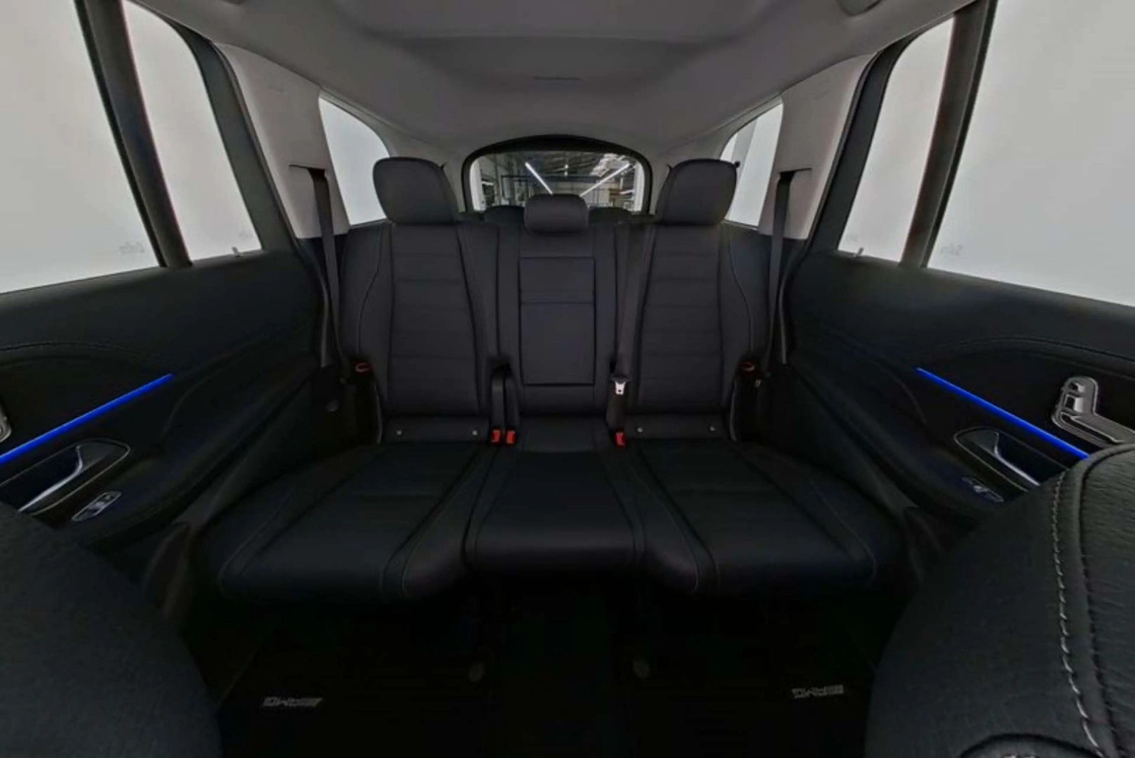 Mercedes-Benz GLS 580 4M AMG Line / MY 2026 / Soft Close — photo 3
