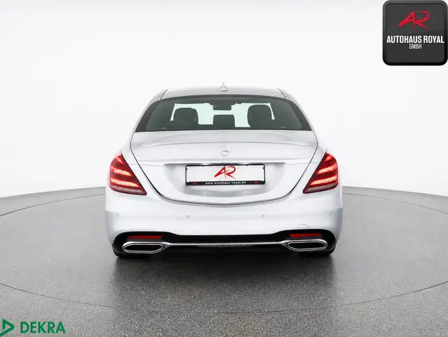 Mercedes-Benz Unknown Model view 4