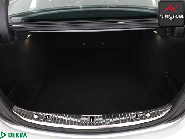 Mercedes-Benz Unknown Model view 13