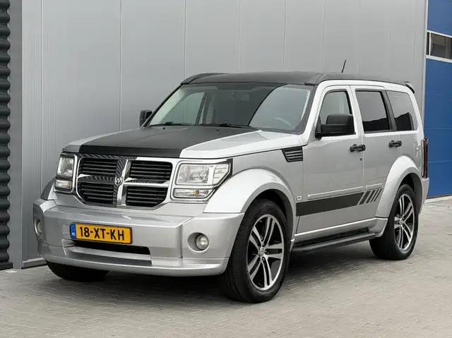 Dodge Nitro 3.7 V6 SXT - 2e Eigenaar - NL auto - Keurige auto!