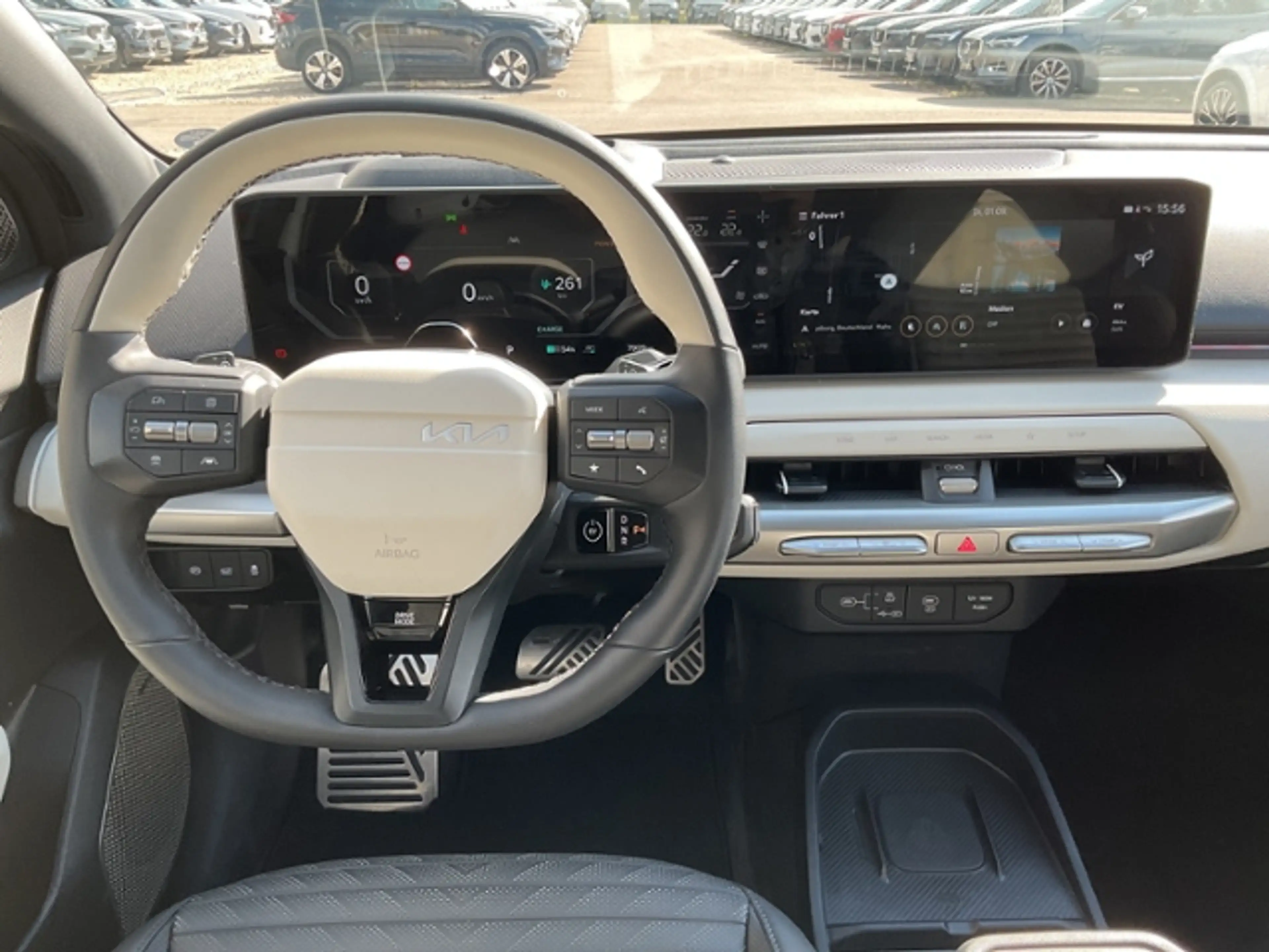 Kia EV4 Fastback GT-Line FWD 81 DWP COM CON 360° — photo 12