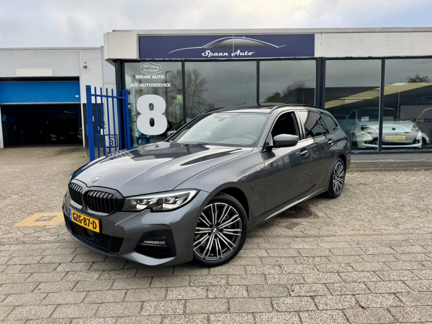 BMW 330 3-serie Touring 330e M-SPORT PHEV | PANODAK | HARM Gris - 1