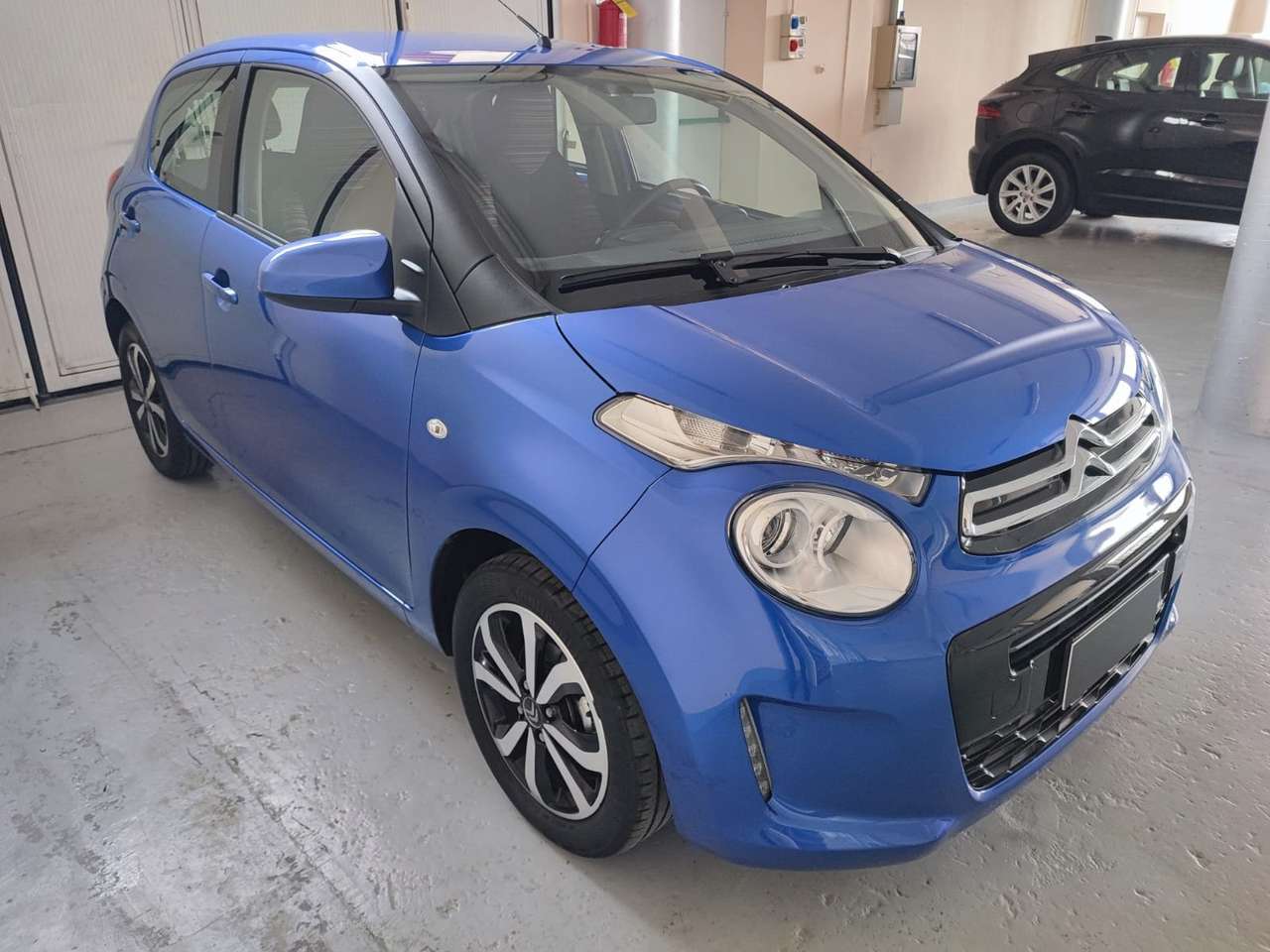 Citroen C1 5p 1.0 vti Shine 72cv neopatentati