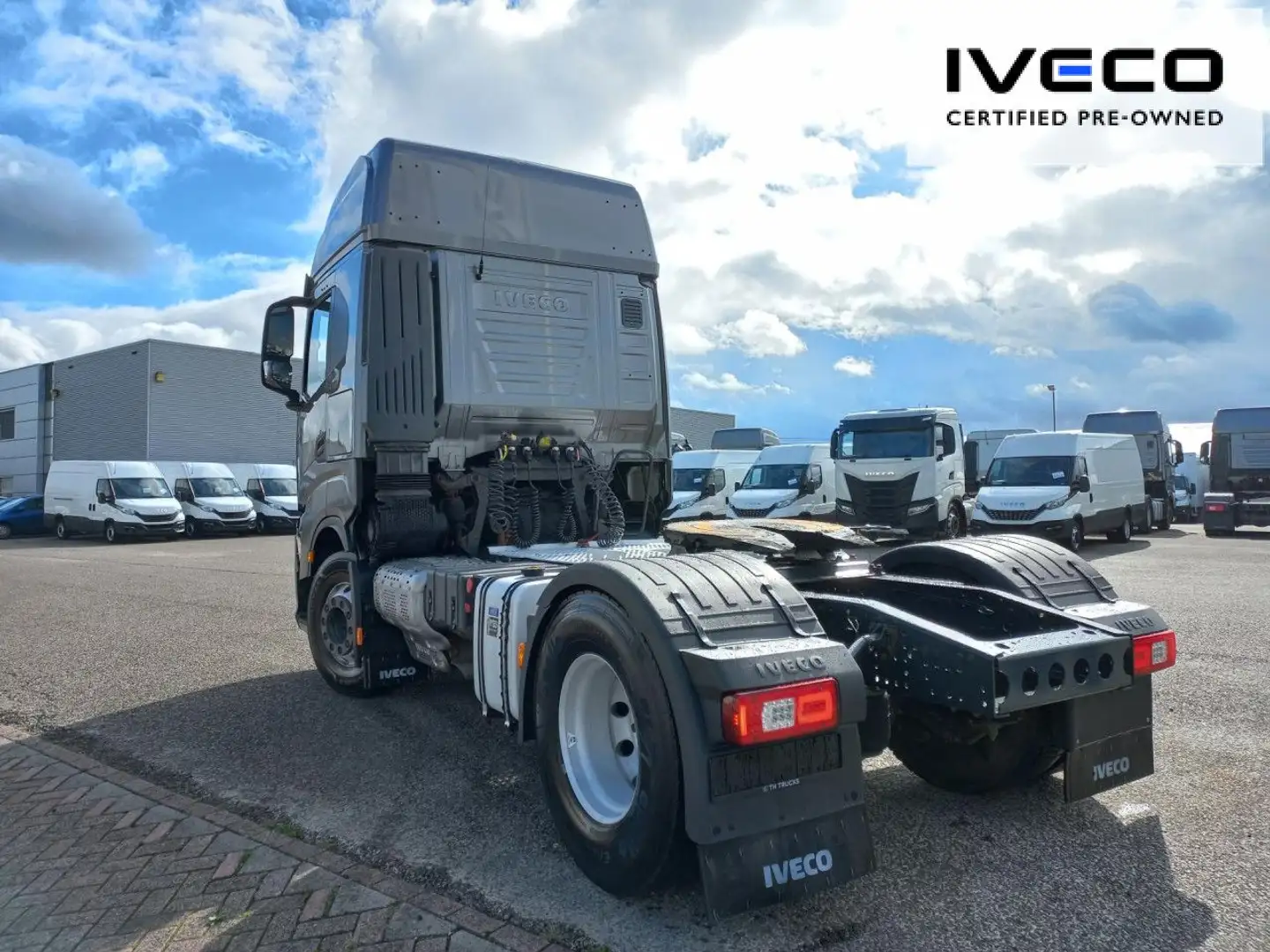 Iveco S-Way AS440S48T/FP Euro6 Luftfeder Grijs - 2