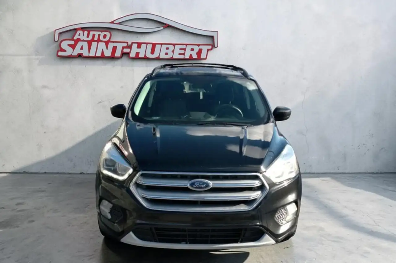 Ford Escape снимка Ford Escape