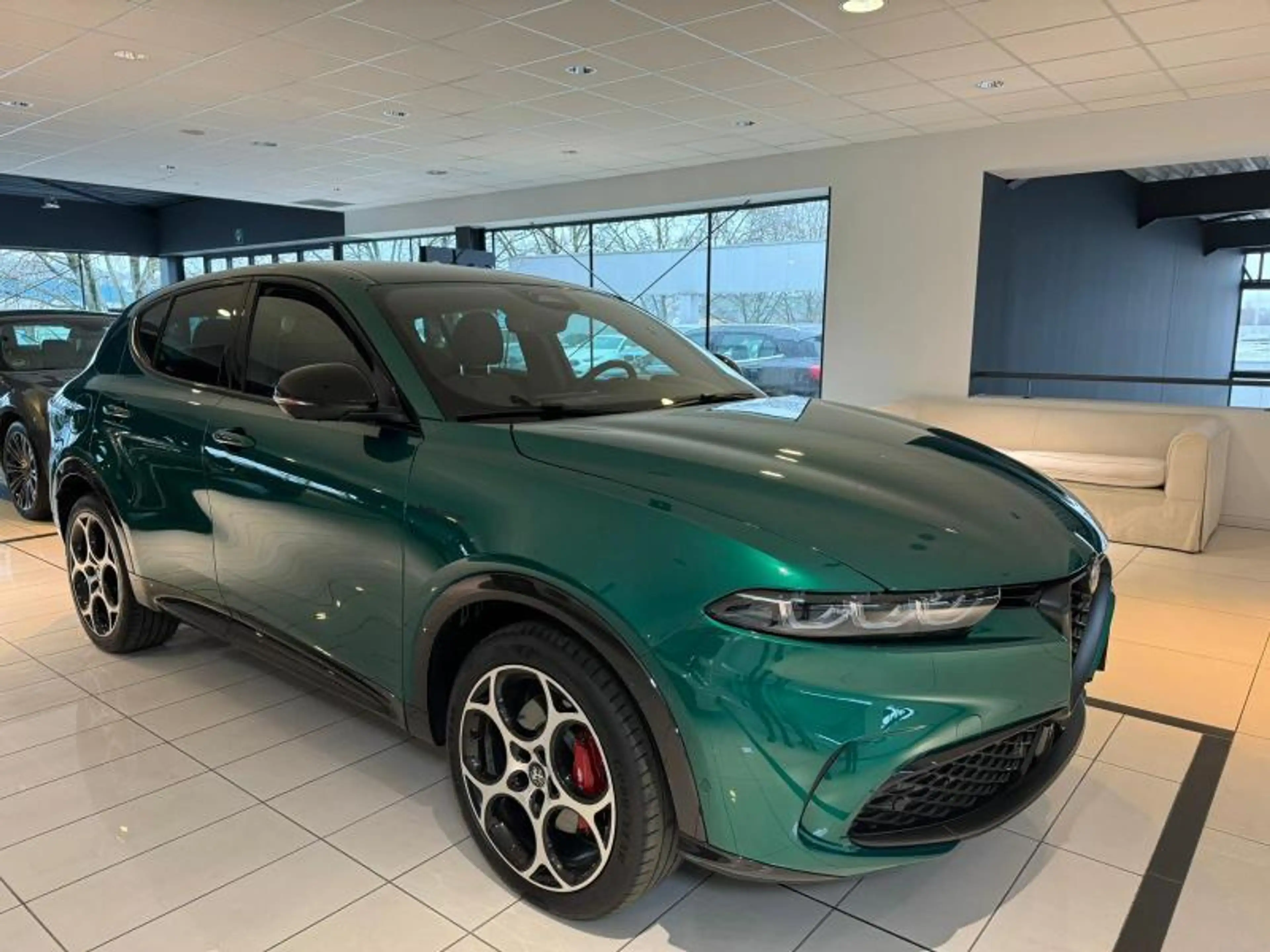 Alfa Romeo Tonale Veloce — photo 3