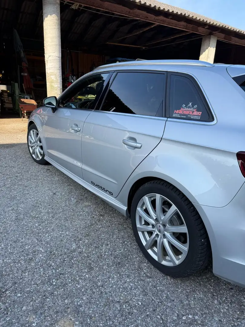 Audi A3 SB quattro Sport 2,0 TDI DPF - 2