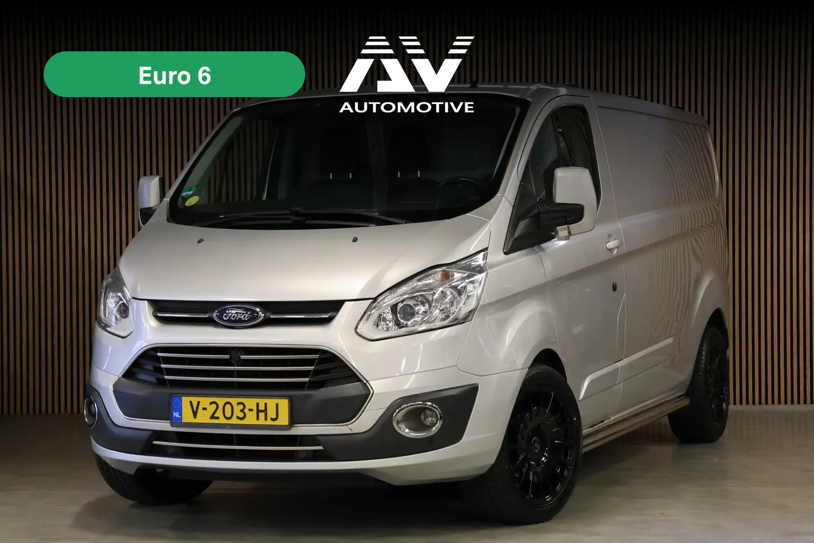 Ford Transit Custom 290 2.0 TDCI 170 PK L2H1 Limited | Standkachel | N Zilver - 1