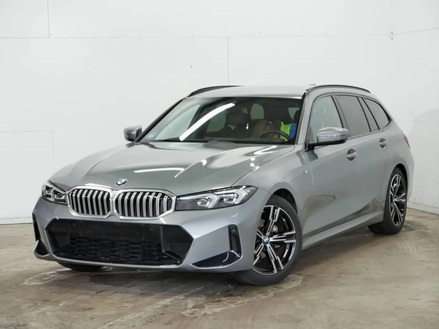 BMW 318 318i Touring M Sportpaket HeadUp Driving+ParkAs Grigio - 1