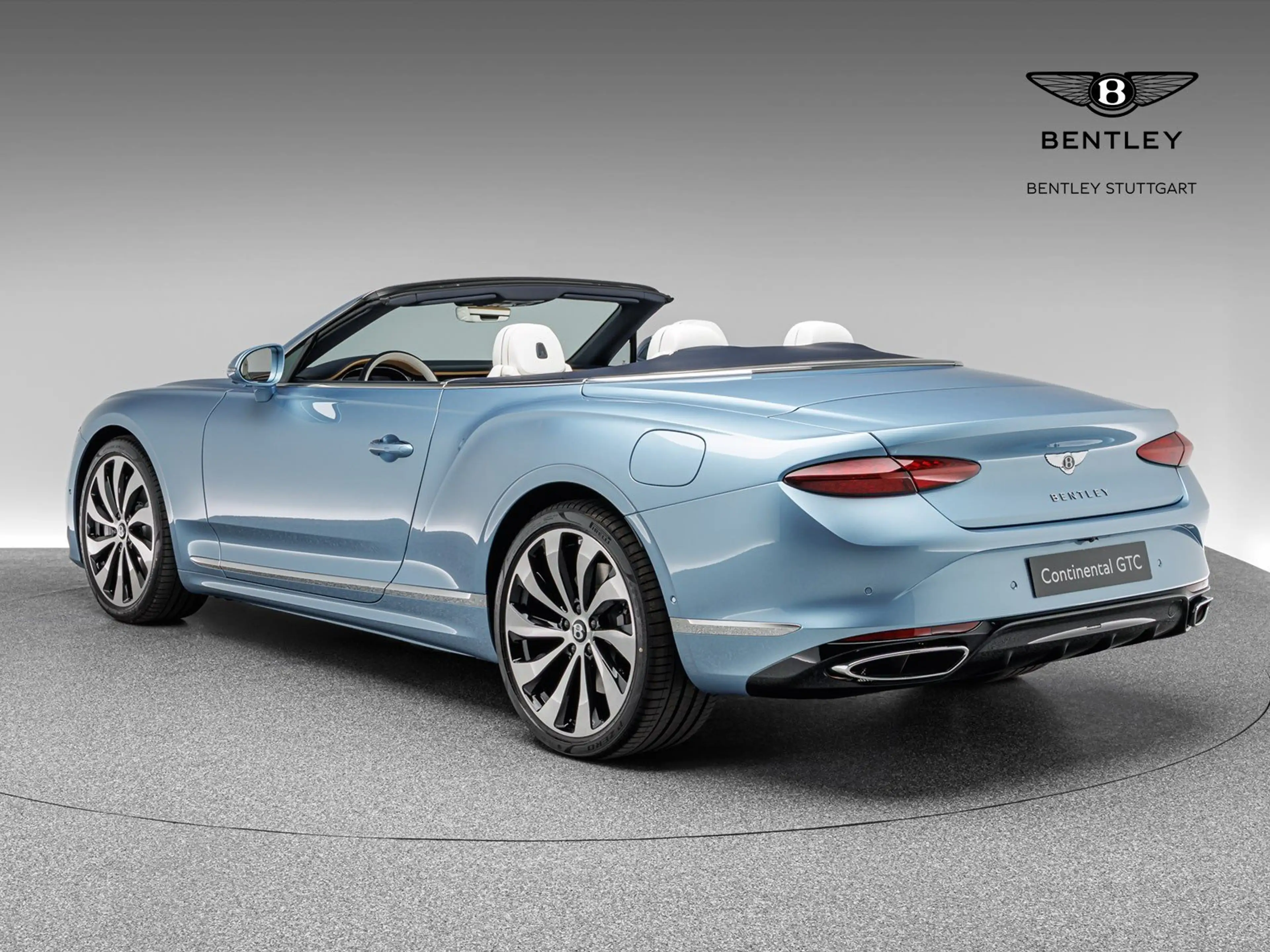 Bentley Continental GTC Mulliner Interieur — photo 4
