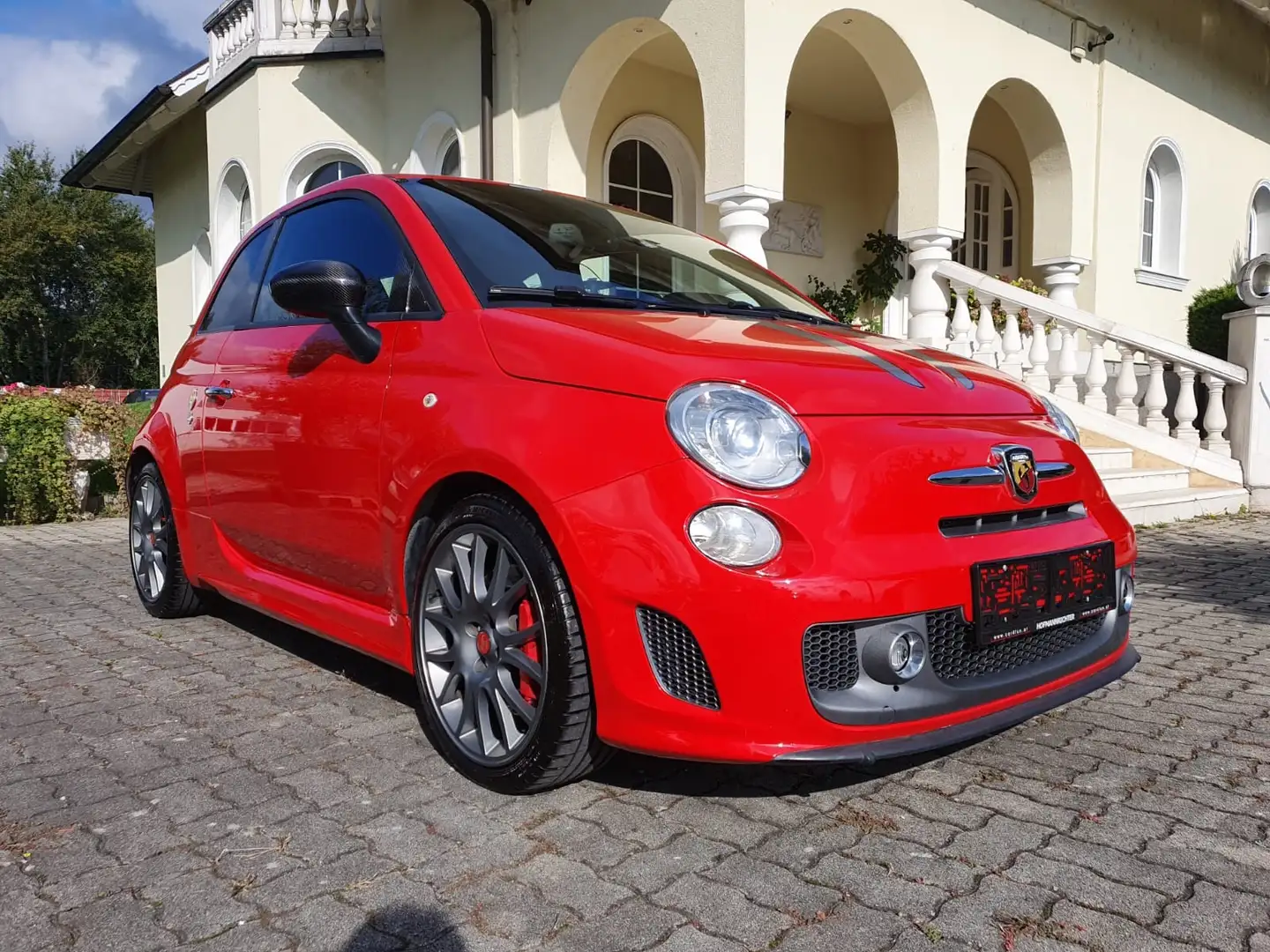 Abarth 695 Tributo Ferrari 695 Rosso Corsa - #333 von 1199 Rood - 1
